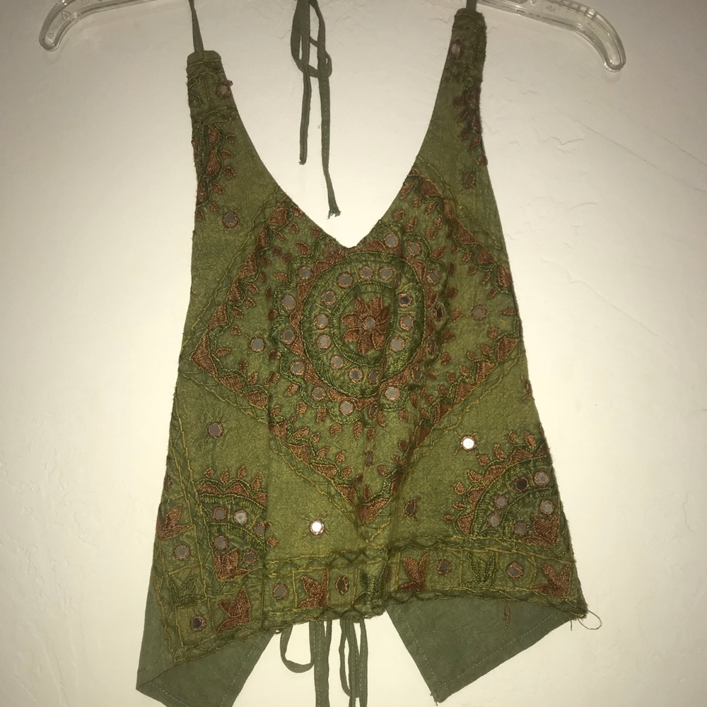 Festival top, NEVER WORN